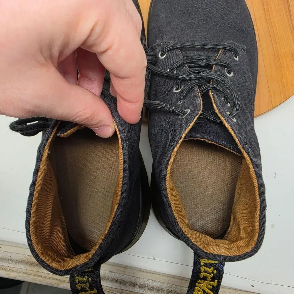 Dr. Martens Boots Mens 10 Bonny Chukka Boots Black Casual Ankle Workwear